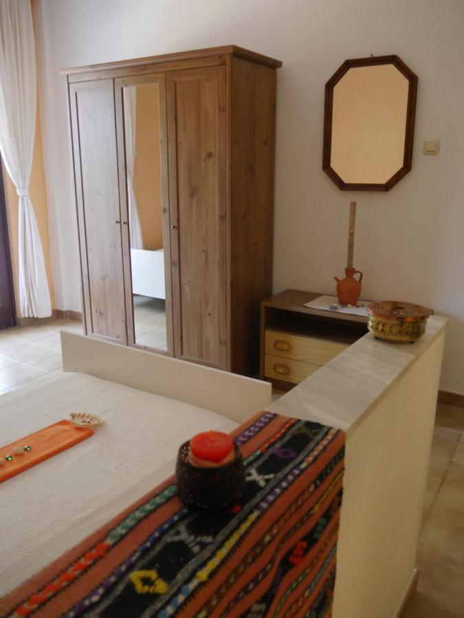Helios-Rhodos-Apartments Koskinou  المظهر الخارجي الصورة